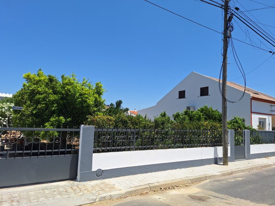 Armazém - zona de Grândola - Venda/Arrendamento