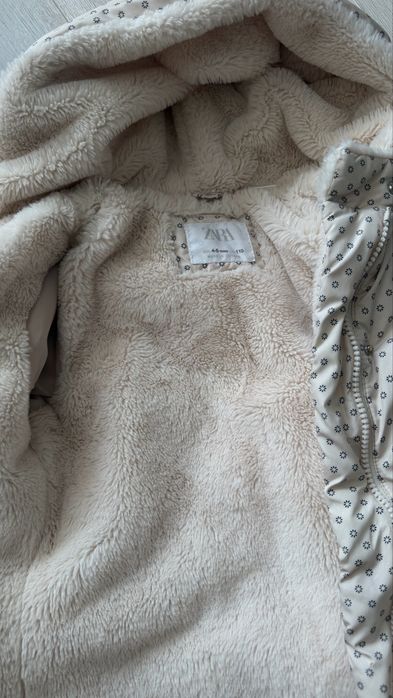 Куртка на дівчинку Zara