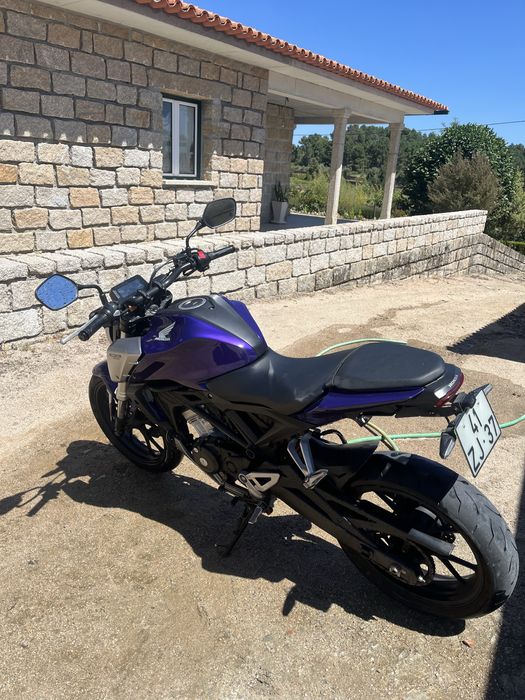 Honda cb125r como nova