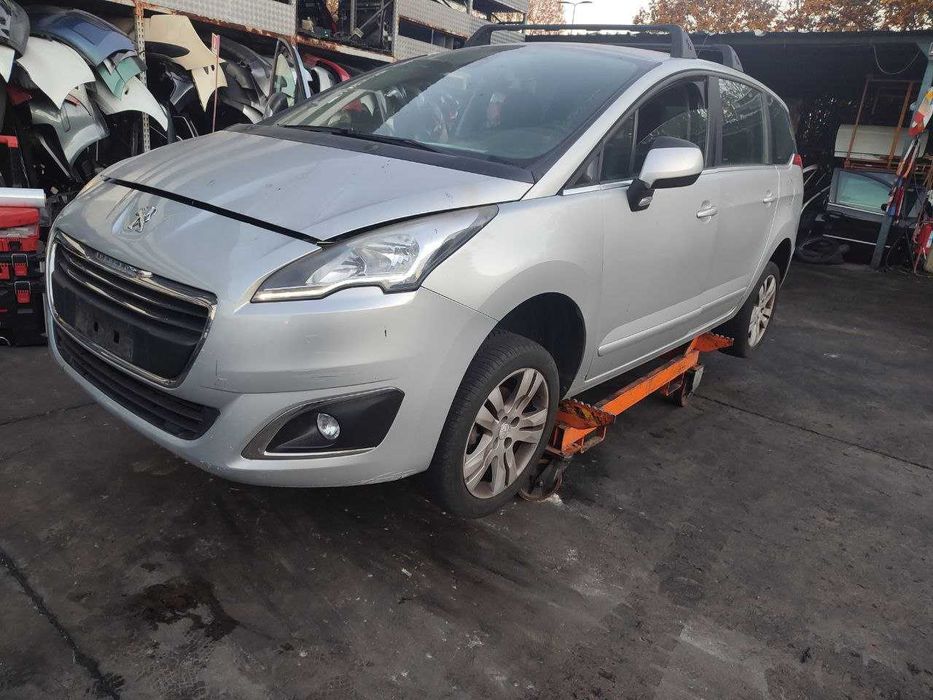 Розборка Peugeot 5008, рестайлінг, двигун 1.6 HDi