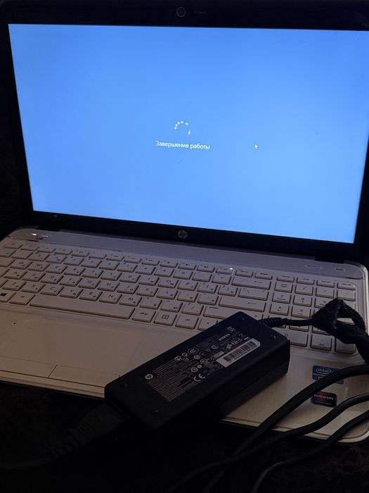 Ноутбук HP білий, гарний стан