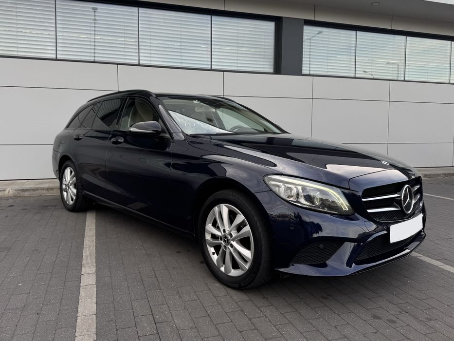 Mercedes-Benz C220d 4MATIC