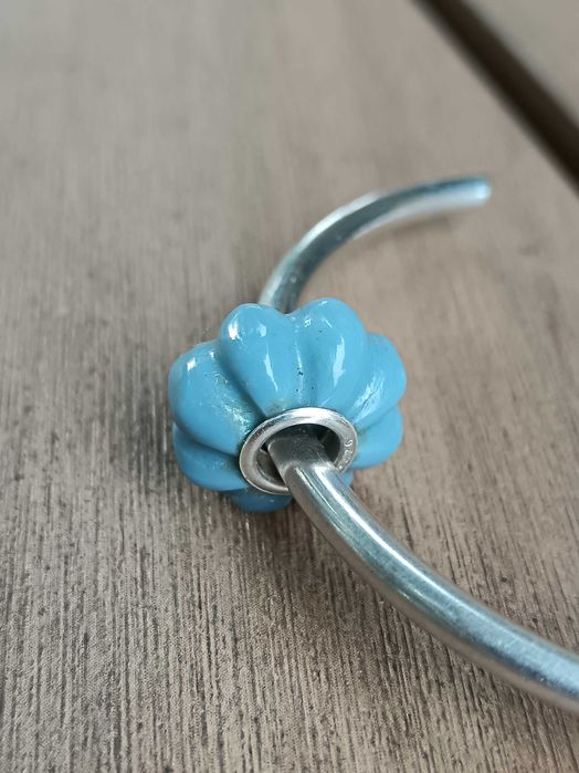 Koralik na bangle typu Trollbeads