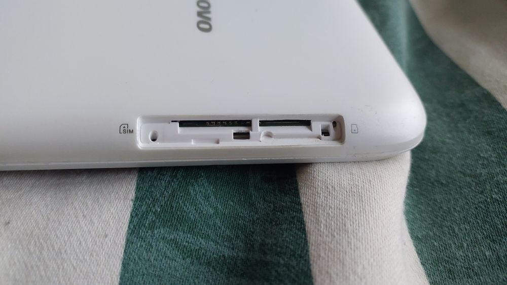 Планшет Lenovo A3300-GV на запчасти