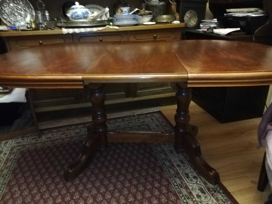 Stoł owalny debowy rozkladany 130x94x74 po rozlozeniu 170cm
