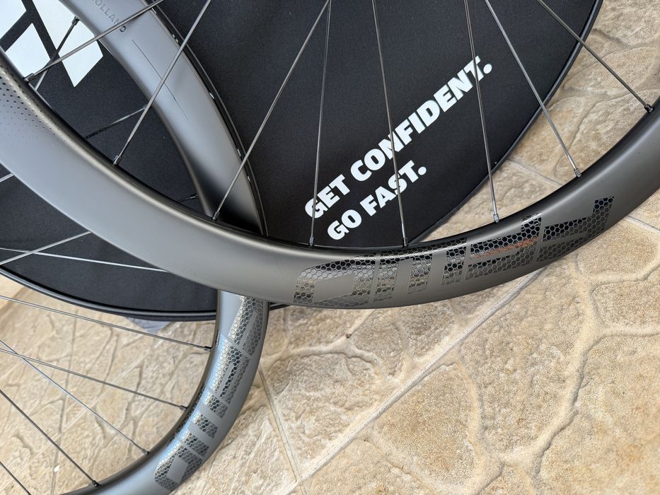 Para bicicleta de estrada - Rodas em carbono - PROMOCAO