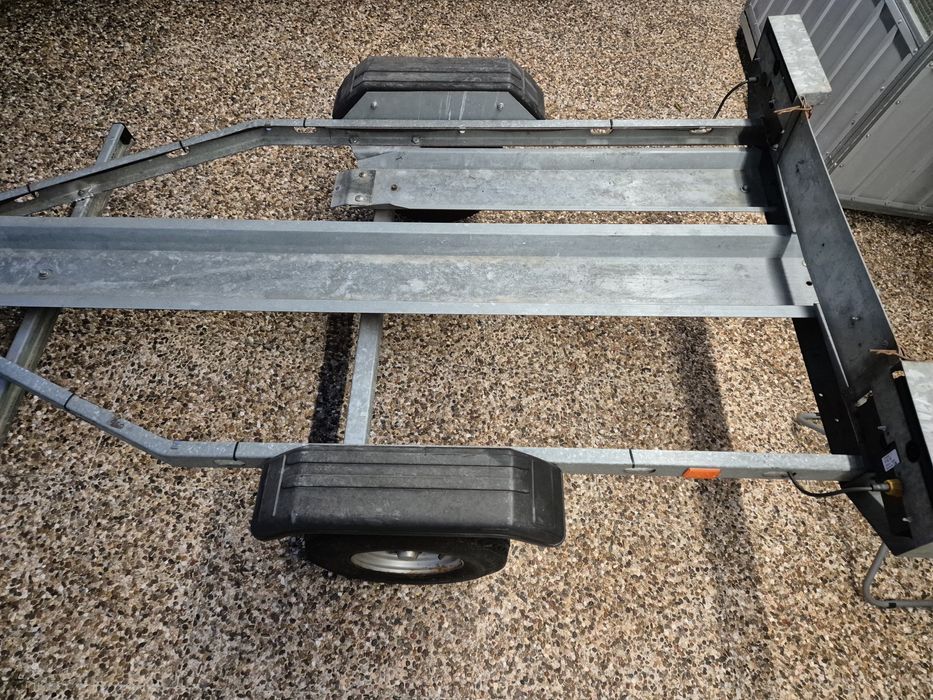 Atrelado para uma mota