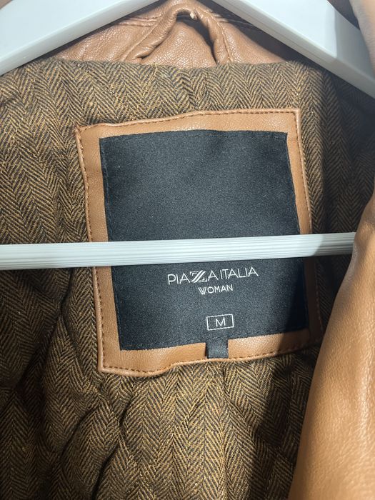 Куртка косуха жіноча