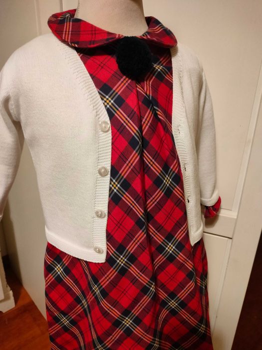 Vestido e casaquinho 12 meses