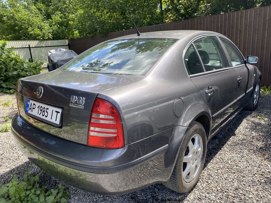 Продам автомобіль Skoda Super B