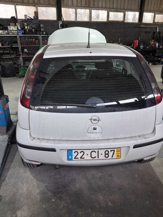Corsa C 1.3 cdti 70 CV 10/2006