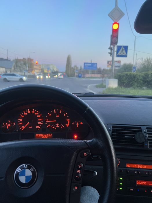 Продам бмв 2.0газ бензин 318і