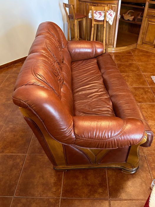 Sofa como novo para sala em pele