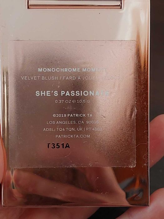 Рум'яна patrick ta monochrome moment velvet blush - she's passionate