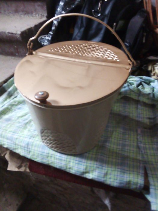 Контейнер.  пененоска. для. животных