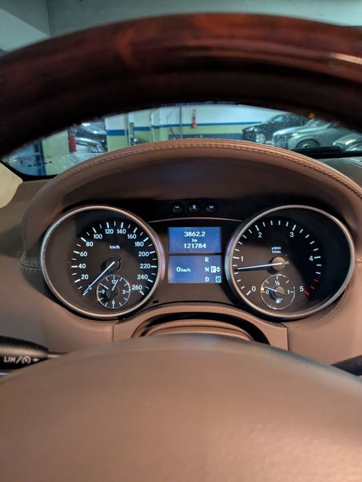 GL 320 CDI apenas 121000km