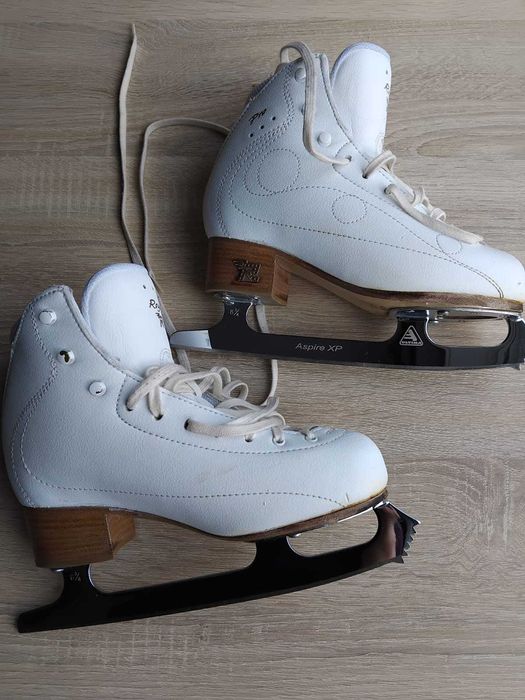 Łyżwy figurowe Risport Royal Pro