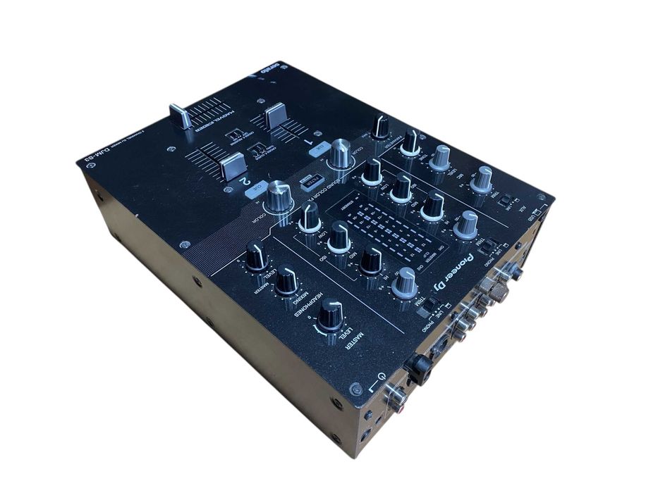 Pioneer DJ DJM S3 – mikser DJ-ski Serato / USB / 2 kanały