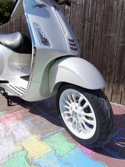 Vespa sprint 125 ABS  biała perła zarejestrowany opłacony
