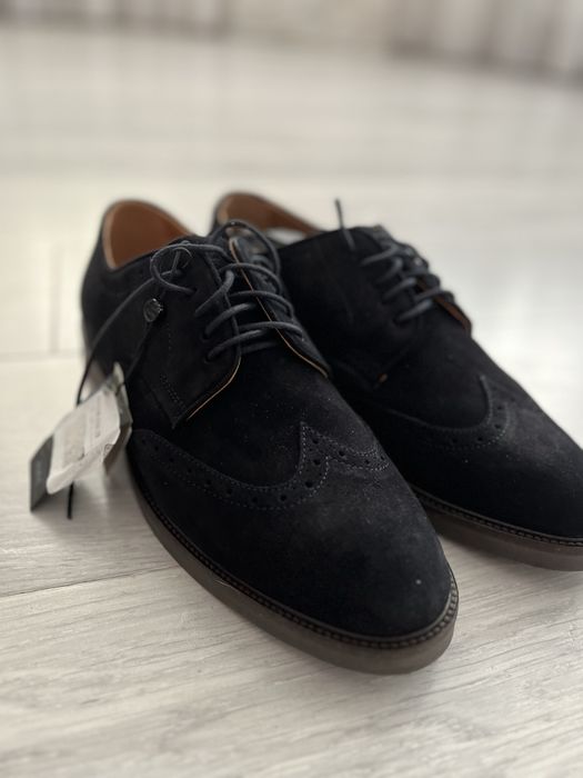 Чоловічі туфлі,замшеві,чорні