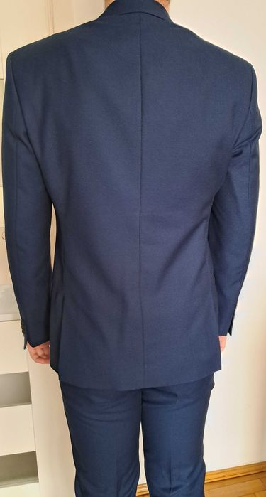 Granatowy garnitur Vestus 176/100/86