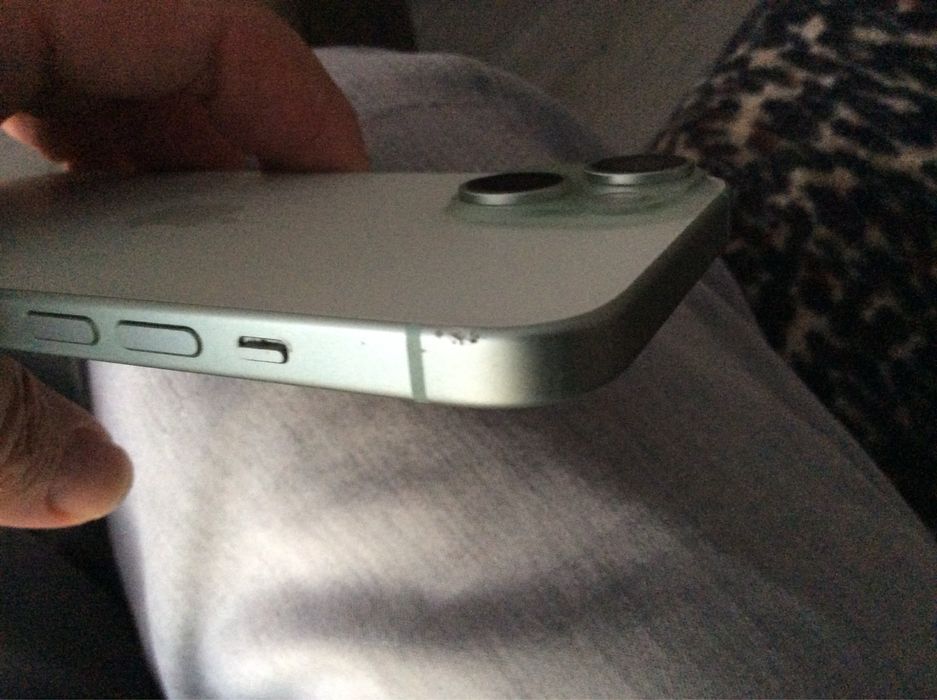 IPhone 15 128 GB