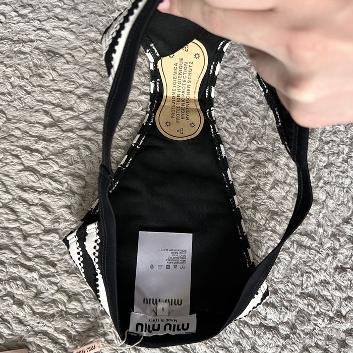 Miu miu купальник новий в полоску трендовий базовий чорно білий