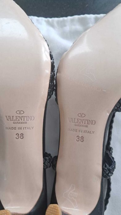 Valentino czółenka plecione  eleganckie