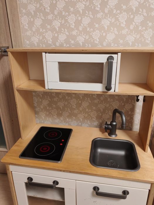 Дитяча кухня Ikea duktig