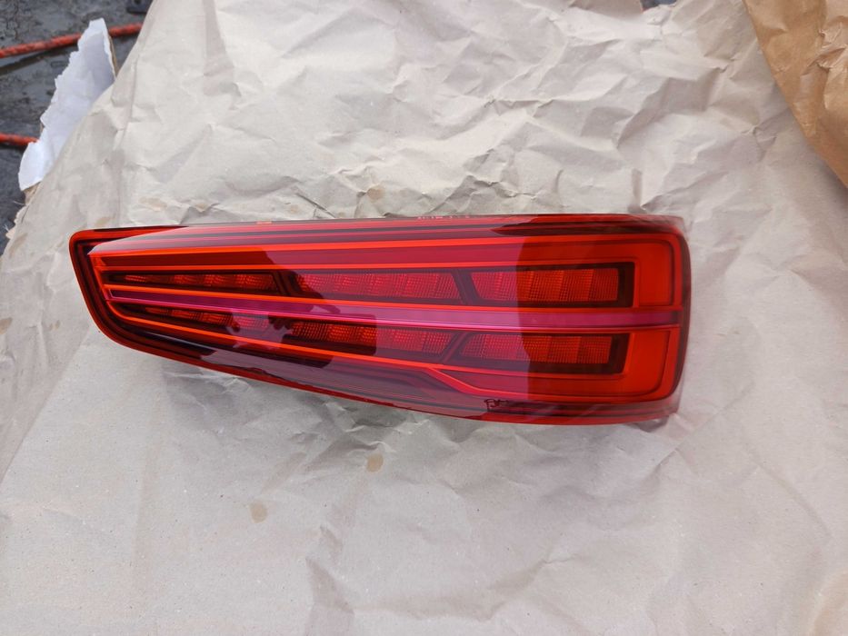 Lampa Prawa Tylna tyl LED AUDI Q3 8U0 lift 8U0.945.094N