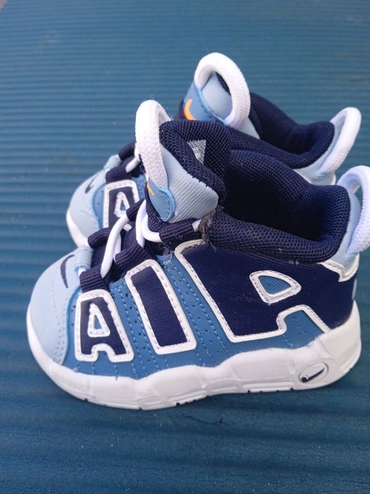 Sapatilhas Nike Tam.19.5