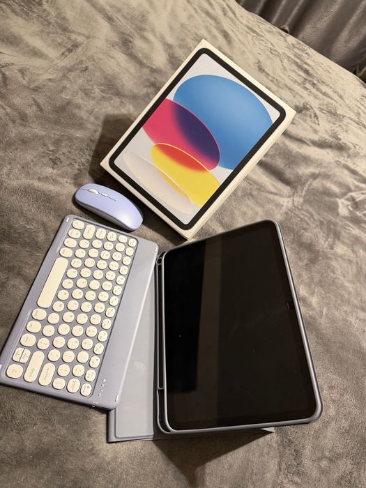iPad 10th generation (10.9-inch) у відмінному стані.