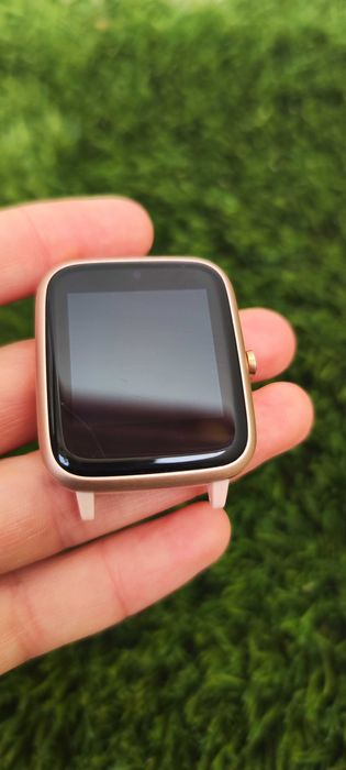 Relógio digital rosa com caixa original