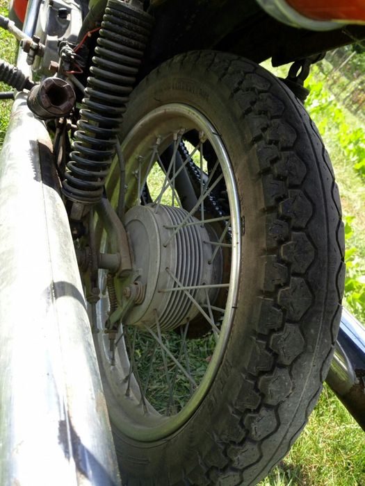 Колесо ява 18R 634-638 циліндри прибори бак бардачки стоп фара руль