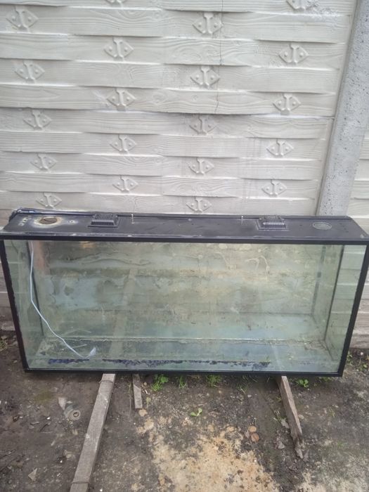 Акваріум 200л ***