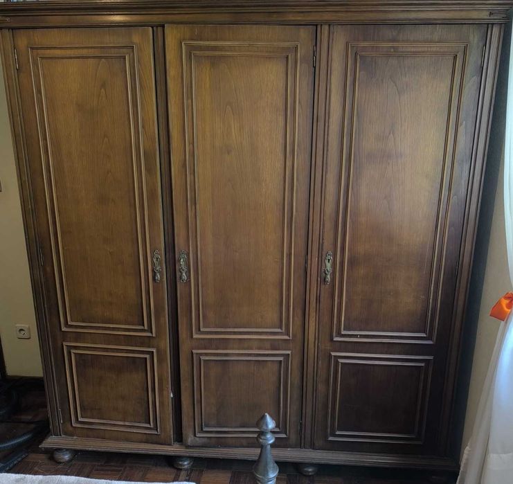 Mobiliário de Quarto em bom estado