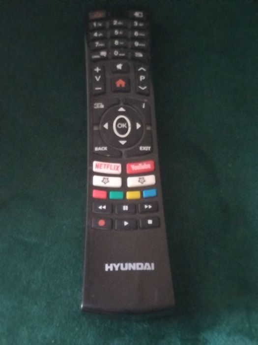 Hyundai pilot do telewizora