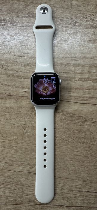 Apple watch series 5