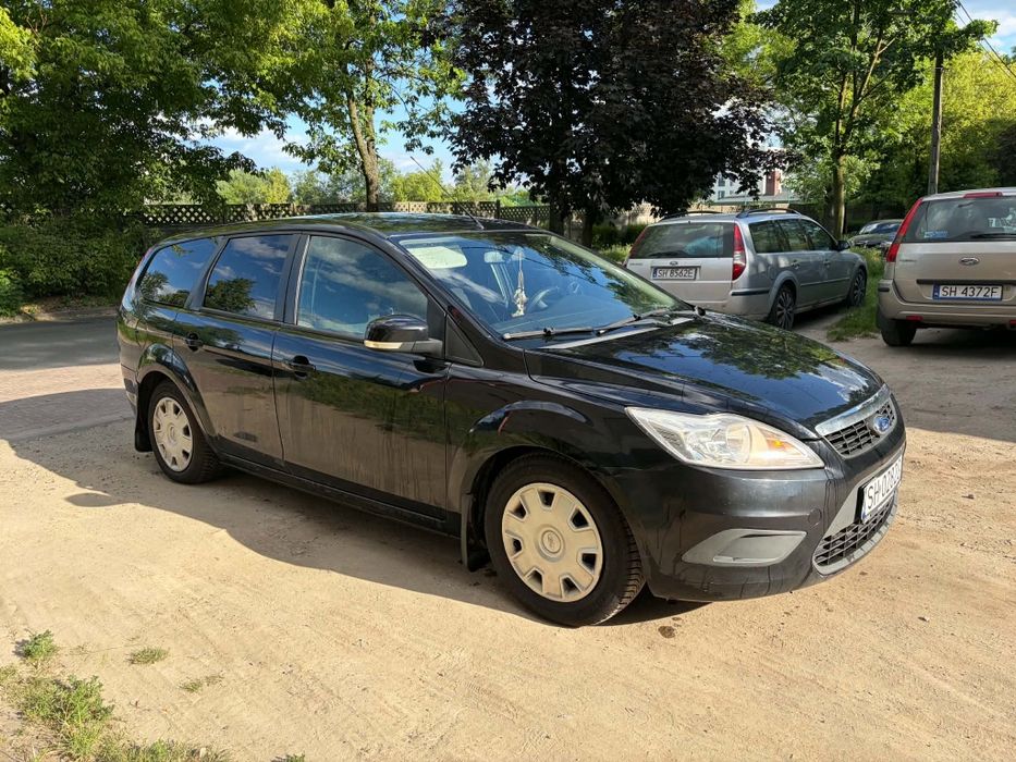 ..Ford focus 1.6..