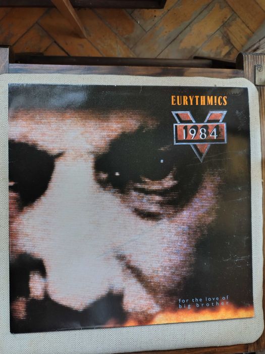 Winyl Eurythmics " V 1984 " very good