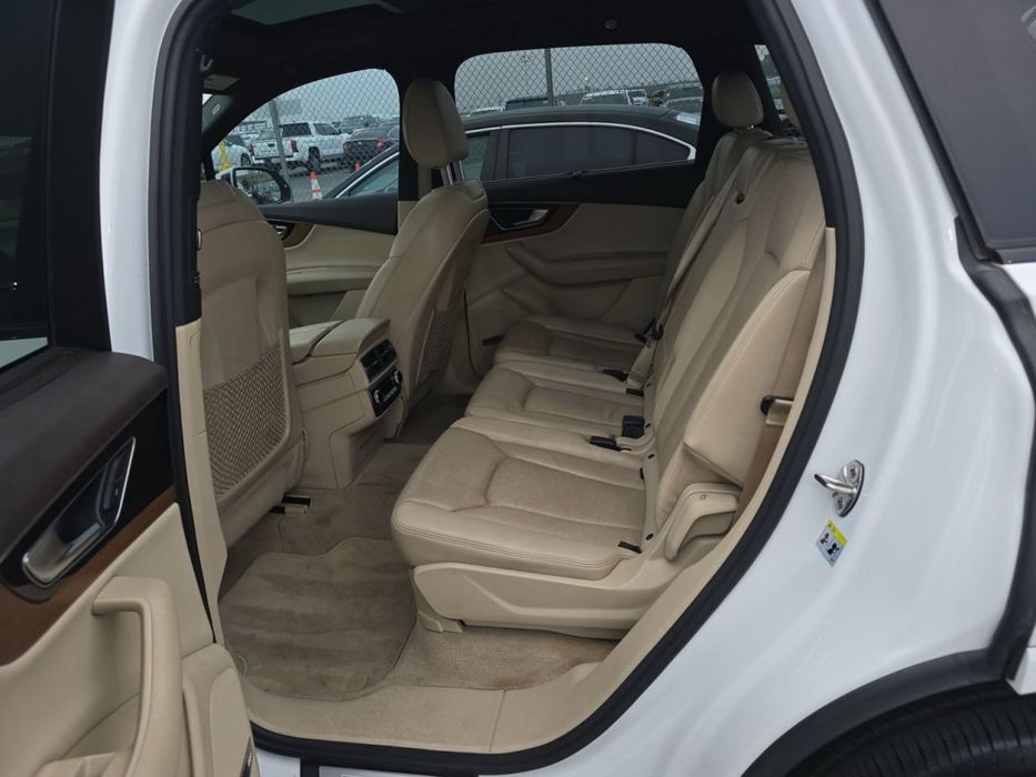 Audi q7 prestige АВТО З США