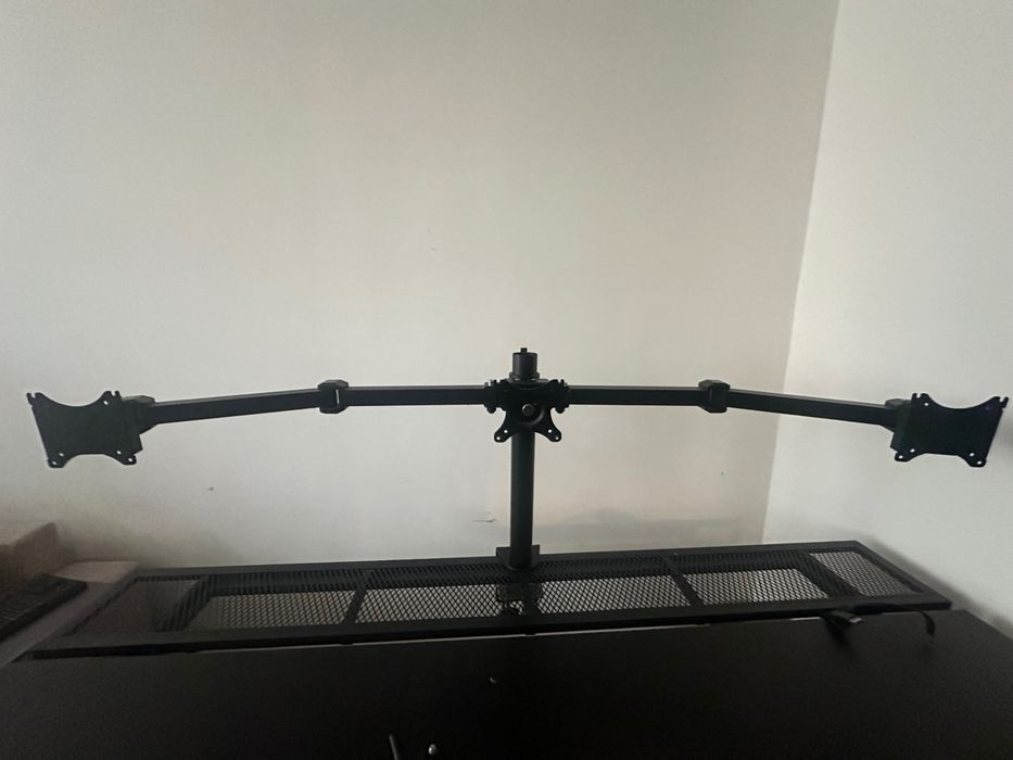 Uchwyt/ramię na 3 monitory