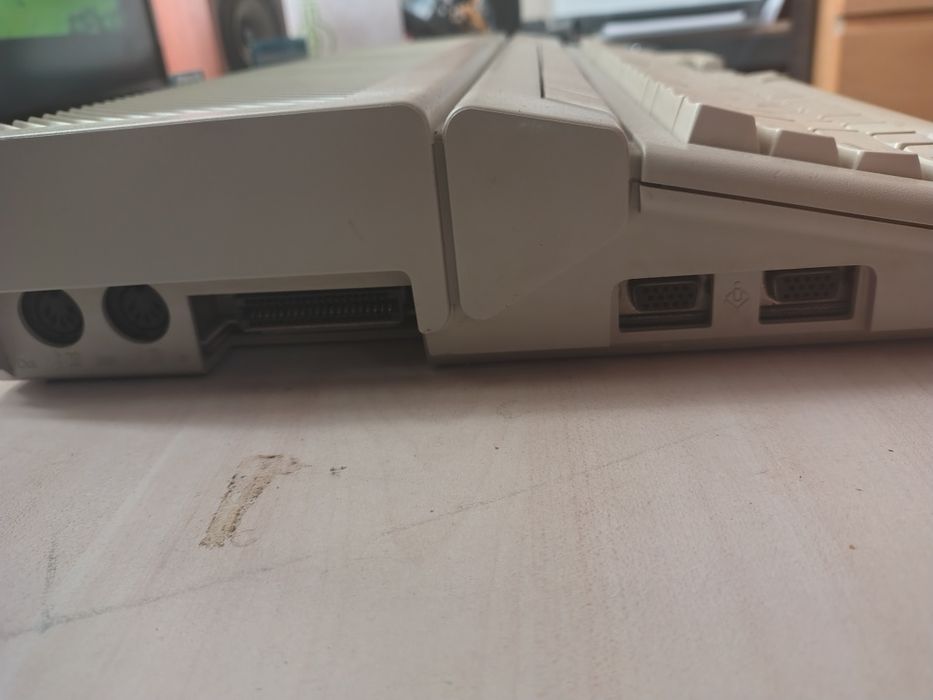 Atari 520 ste 4 mb