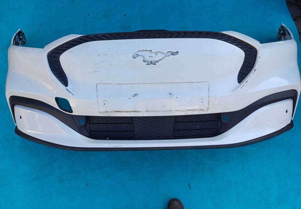 Бампер передний перед Ford Mustang Mach-E GT 2020-2025 разборка