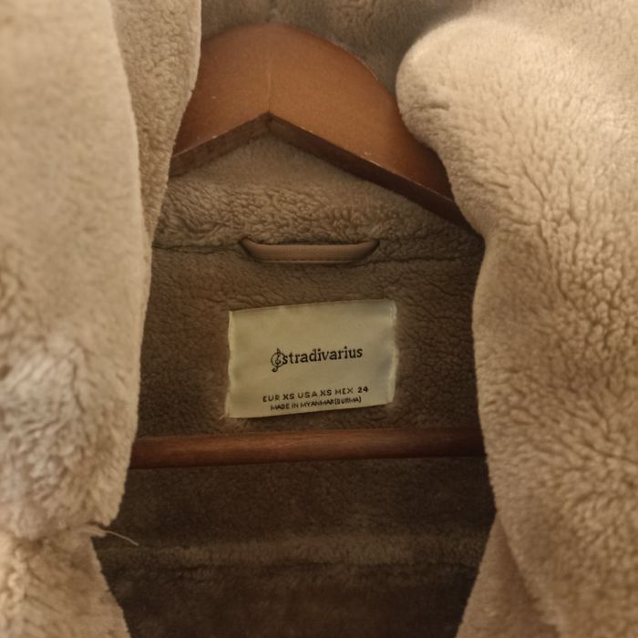 Jak nowa Stradivarius jak nowa kurtka z korzuchem ciepła XS