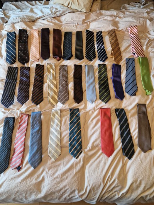 Conjunto de 30 gravatas