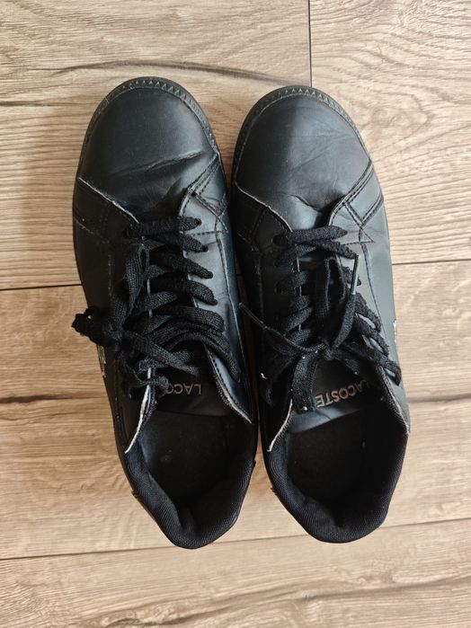 Czarne sneakersy damskie klasyczne sznurowane Lacoste Graduate / Y2K / Grunge