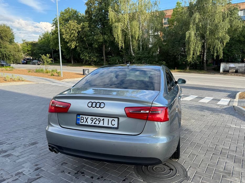 Продам Audi A6 2.0TDI 2013