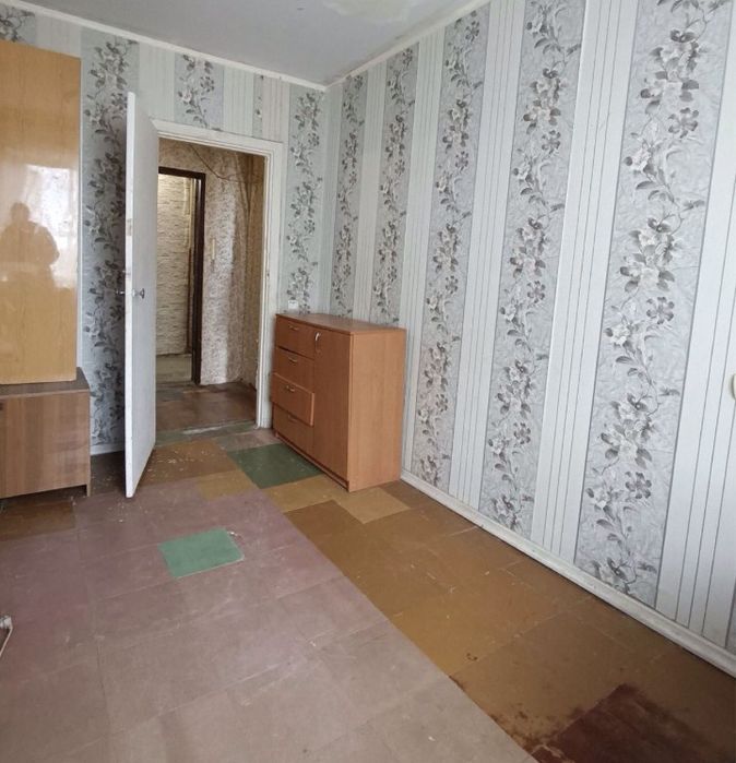Продам 2х комнатную квартиру левый берег 1й район