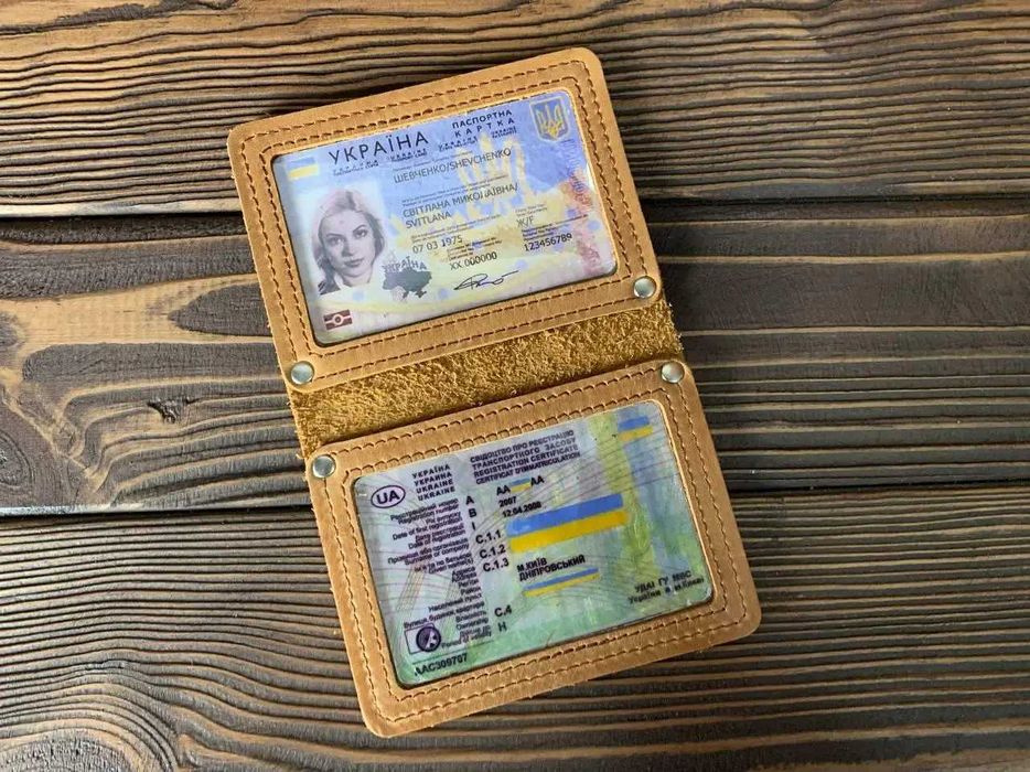 Обкладинка для автодокументів/ нового паспорта з вікнами